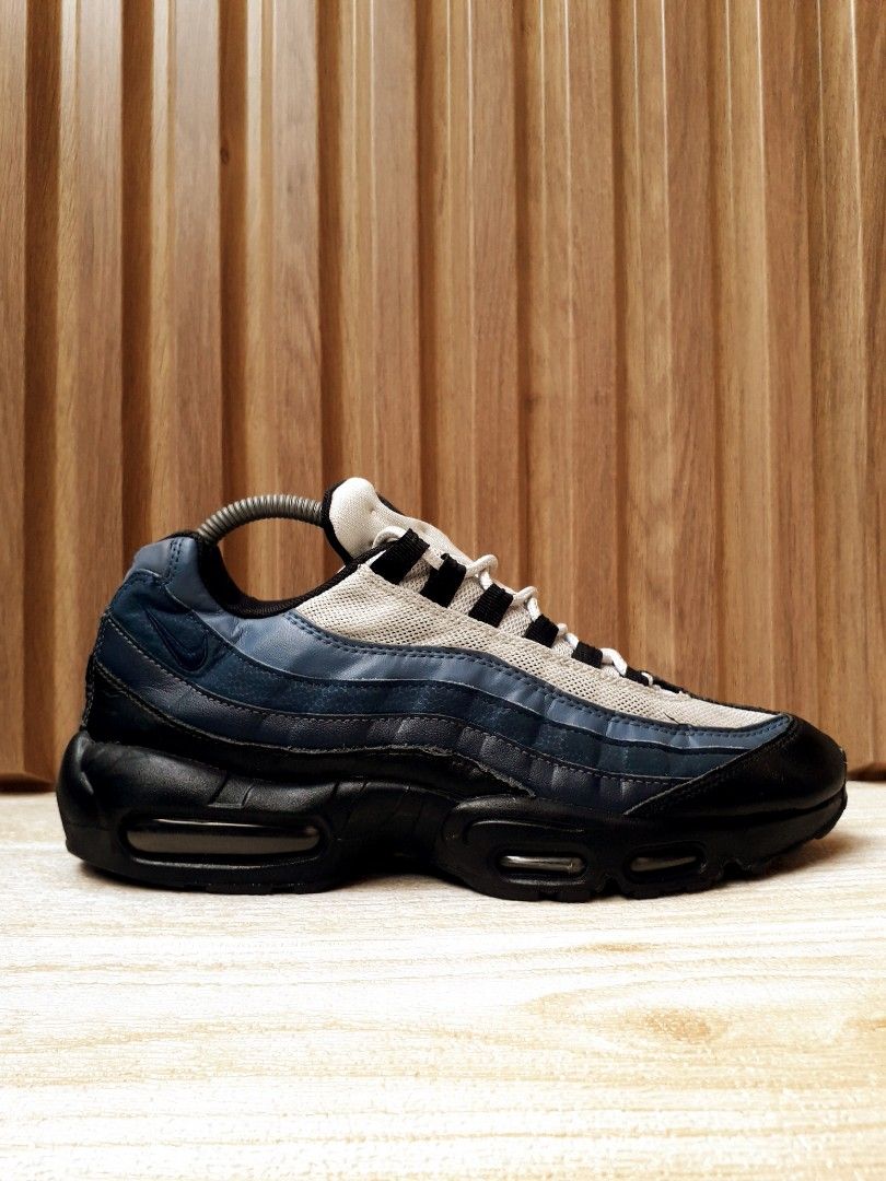 NIKE AIR MAX 95 BLACK NAVY OBSIDIAN 42 5 Fesyen Pria Sepatu