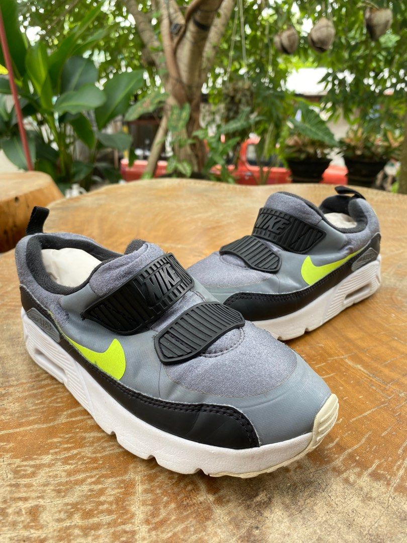 Air max tiny new arrivals