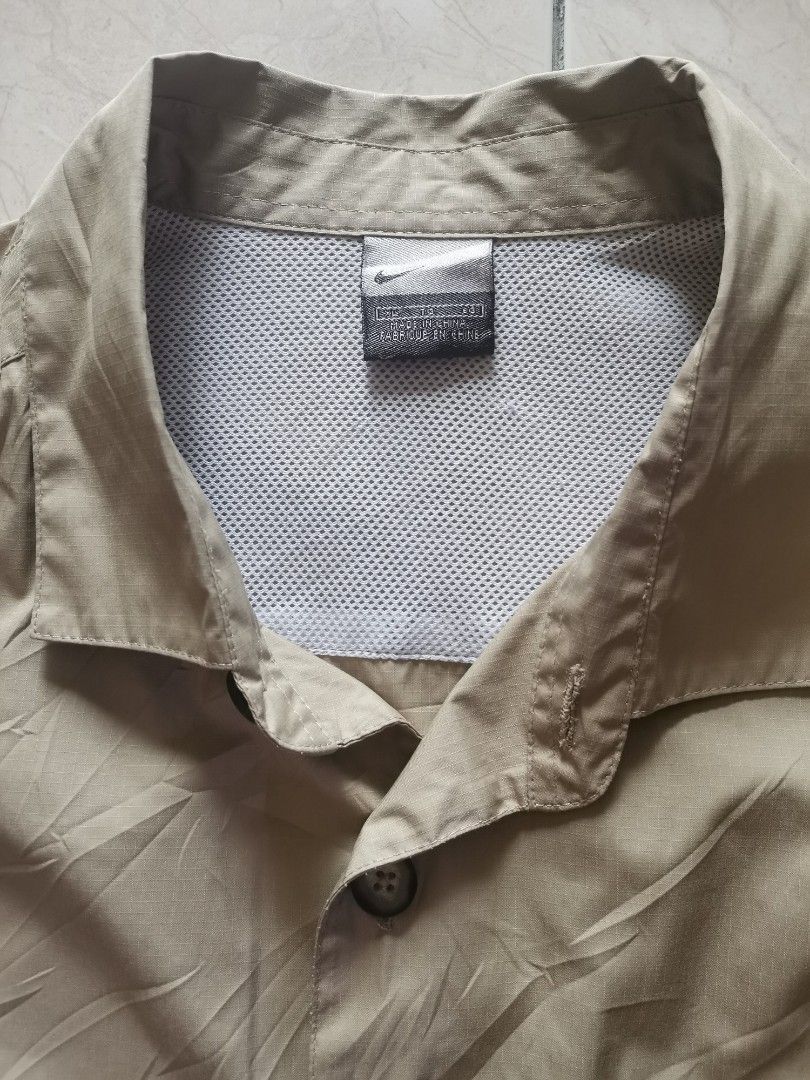 Dri fit hotsell button up