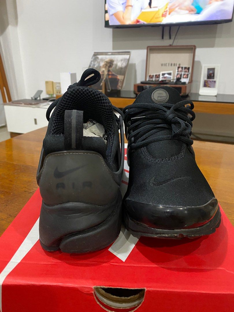 Nike presto Men s Fashion Footwear Sneakers on Carousell