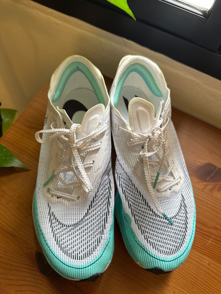womens nike zoom vaporfly