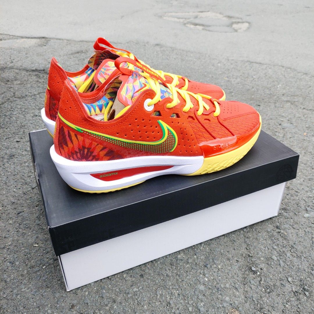 Nike top zoom 3.0