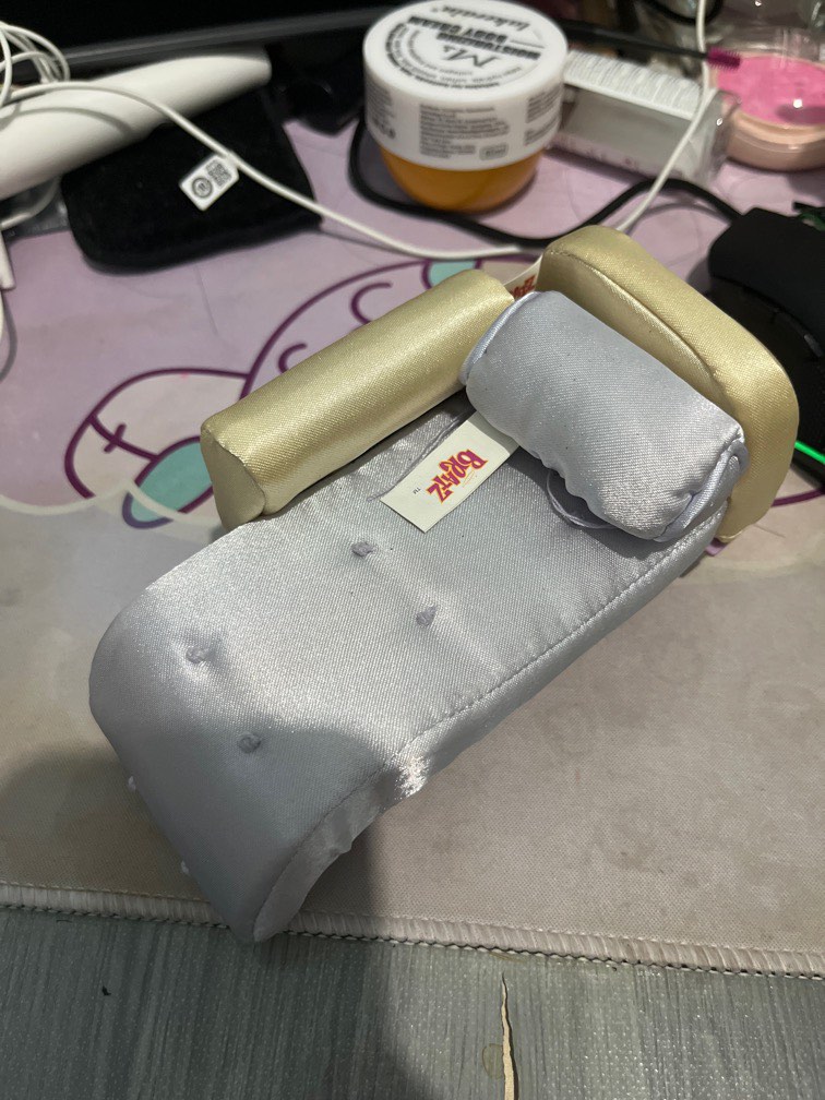 Official Bratz Miniature Mini Furniture Chaise Lounge Chair Sofa Doll