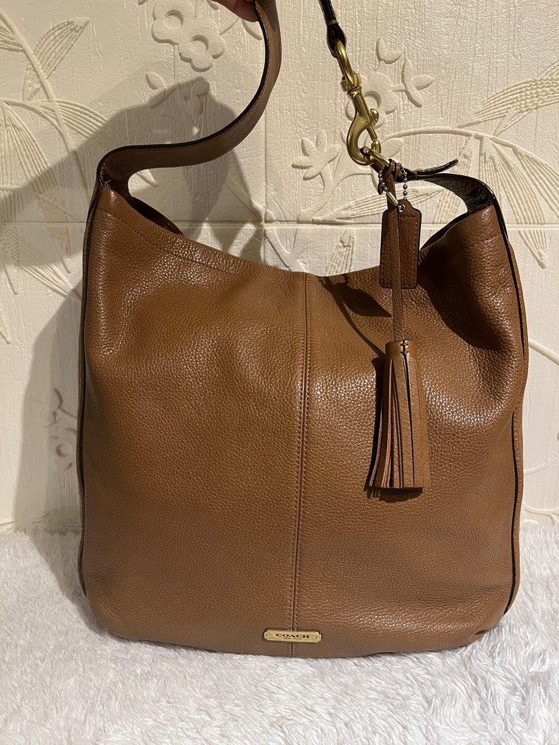 Coach clearance avery tote