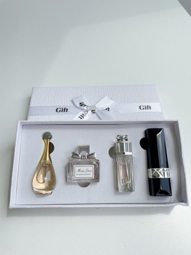 Dior gift deals set lipstick
