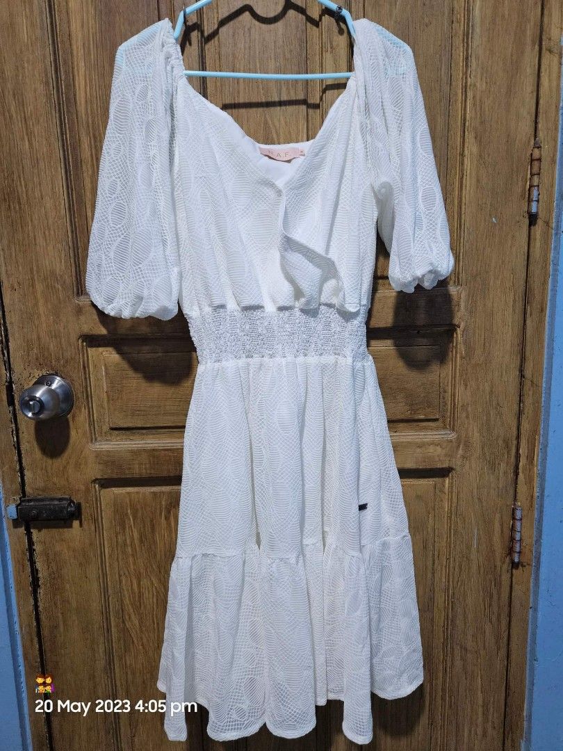 Plains & Prints (Category: Dresses) located in Manila. Submitted by 3es.m (Listing ID 1267023208, Image 1). Description: .