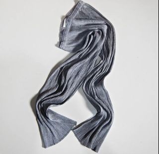 Pleats Please Marble Grey Longpants 
Made in Japan