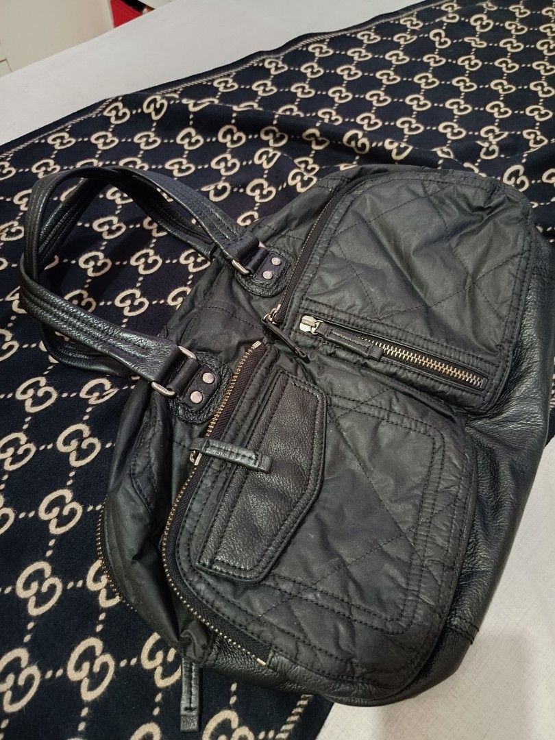 Prada vintage bag Women s Fashion Bags Wallets Shoulder Bags on Carousell