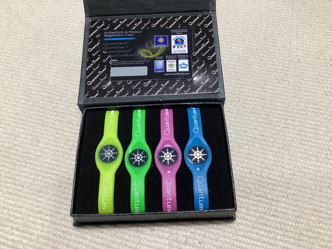 Quantum Power Bracelet confuzi