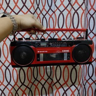 RARE Sanyo 4Band Stereo Radio Cassette Player / Recorder