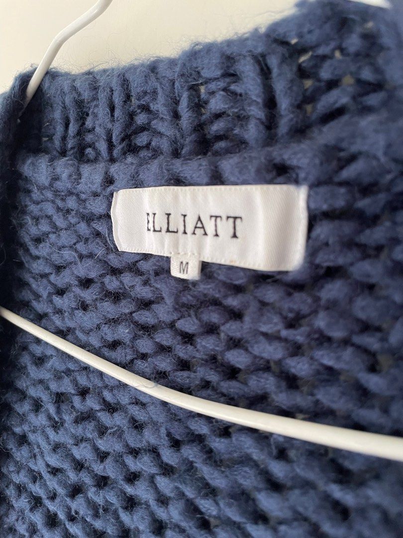 Elliatt cardigan shop