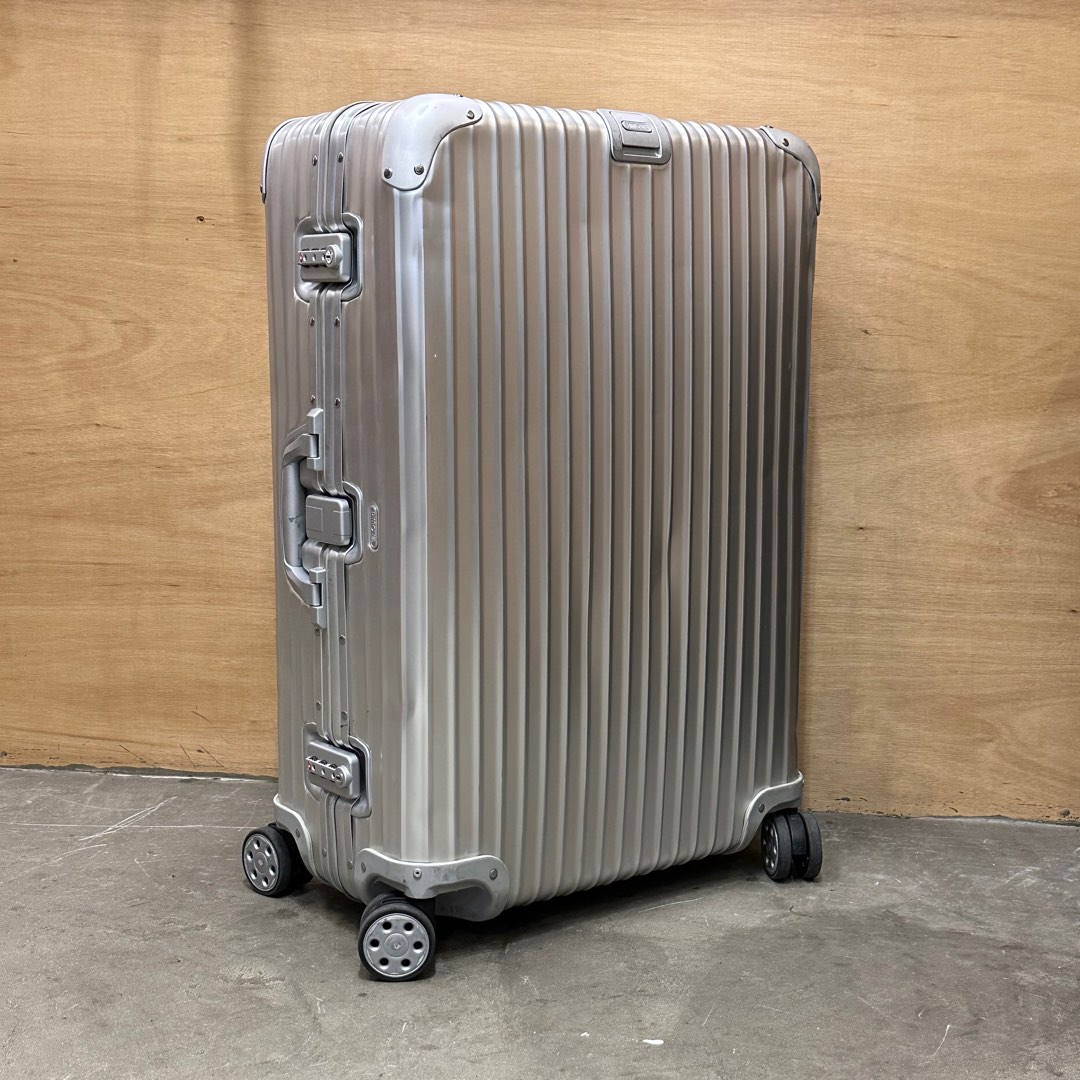 Rimowa topas 28 titanium Classic Cabin luggage