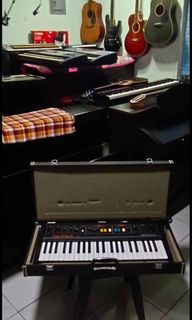 roland vintage synthesizer keyboard organ strings