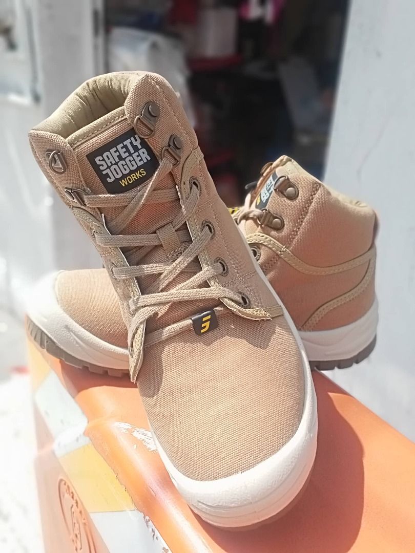 Top 2 shoes 219 store