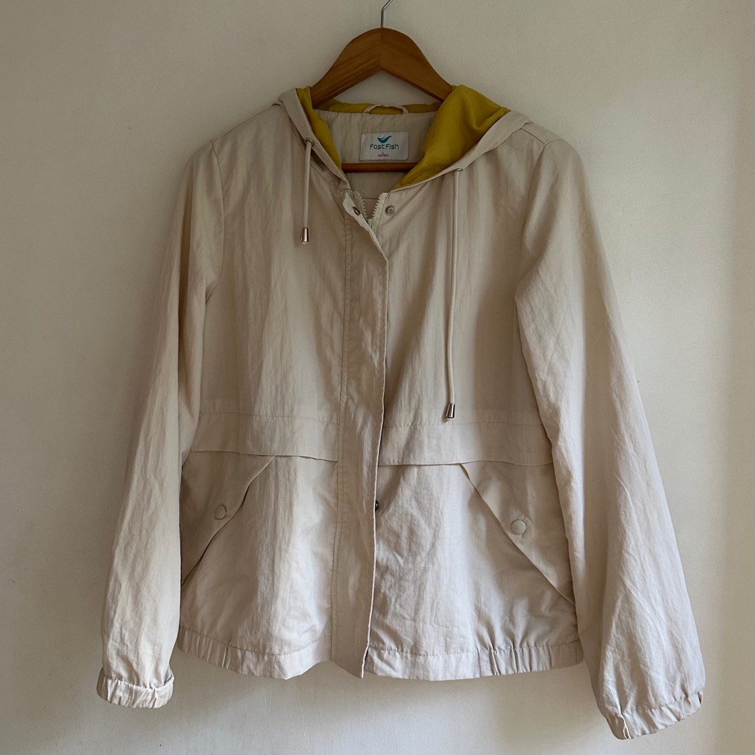 SALE‼️Fast Fish jacket, Women's Fashion, Coats, Jackets and Outerwear