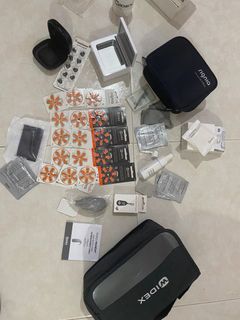 Set of Accessories for hearing aid users