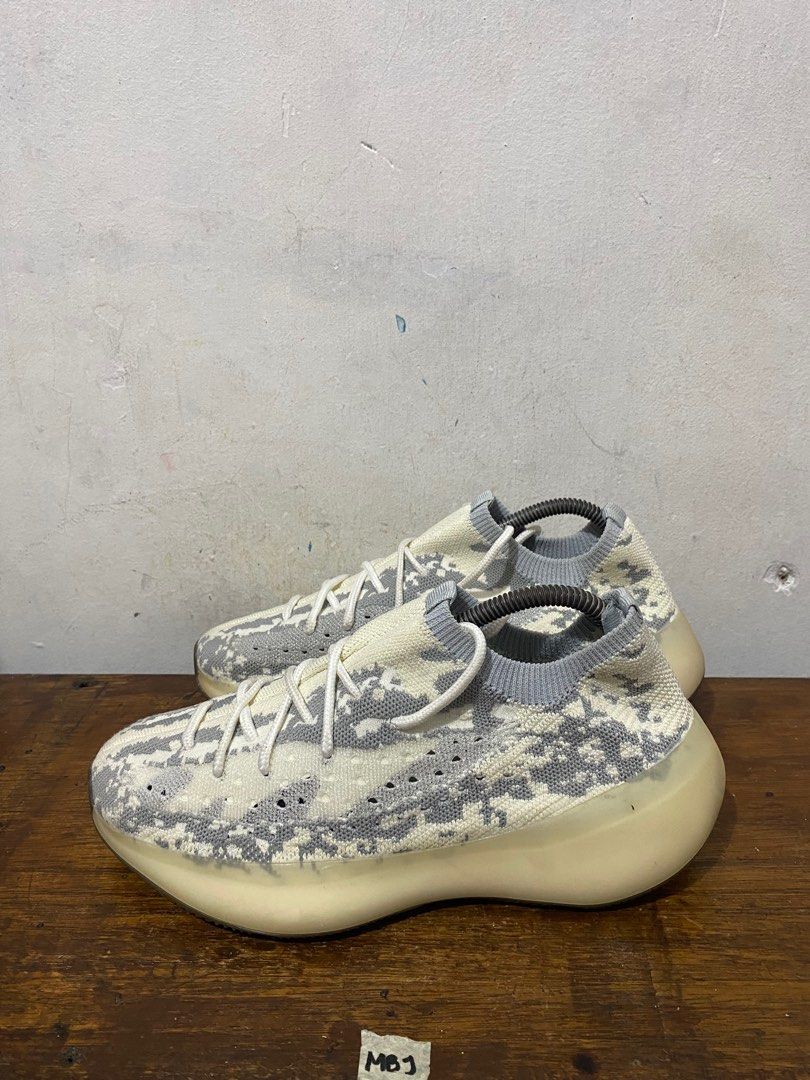Adidas yeezy deals originales 40