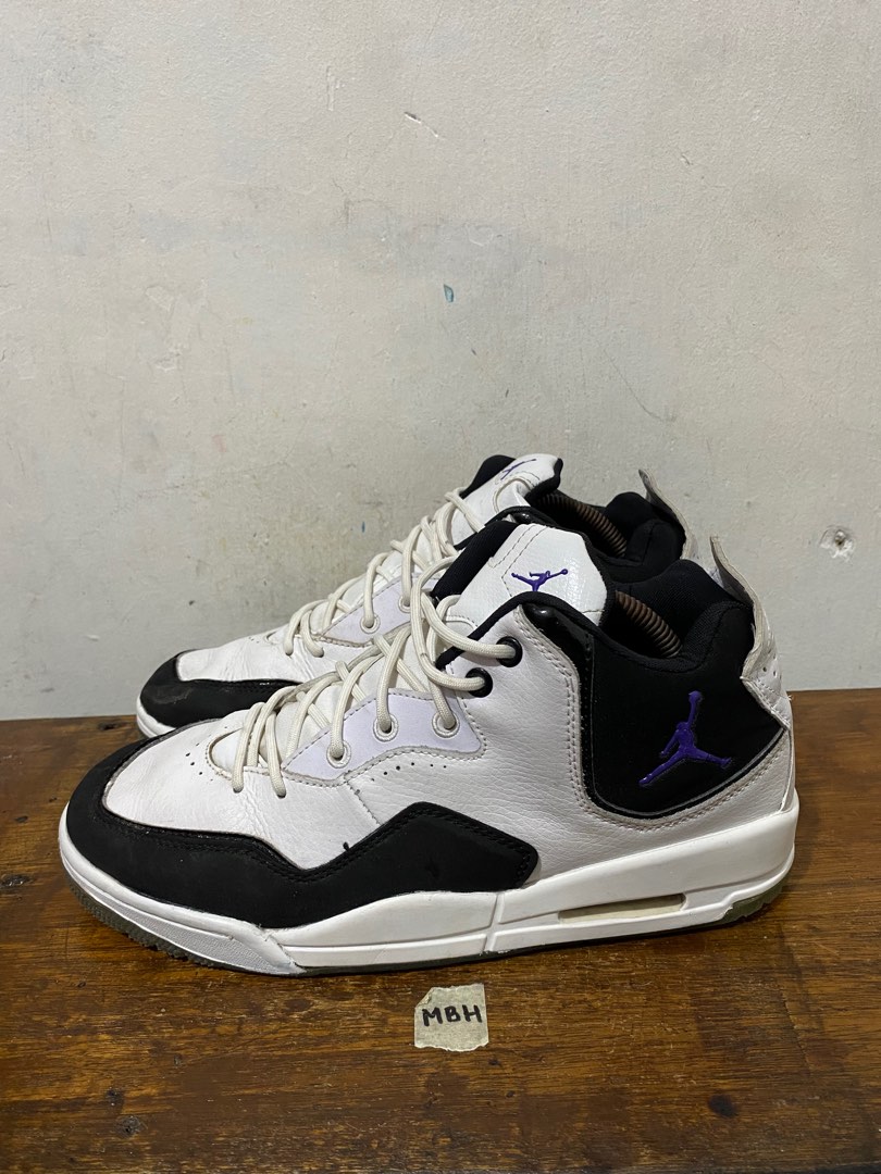 Size 44 sepatu basket nike jordan courtside 23 second original