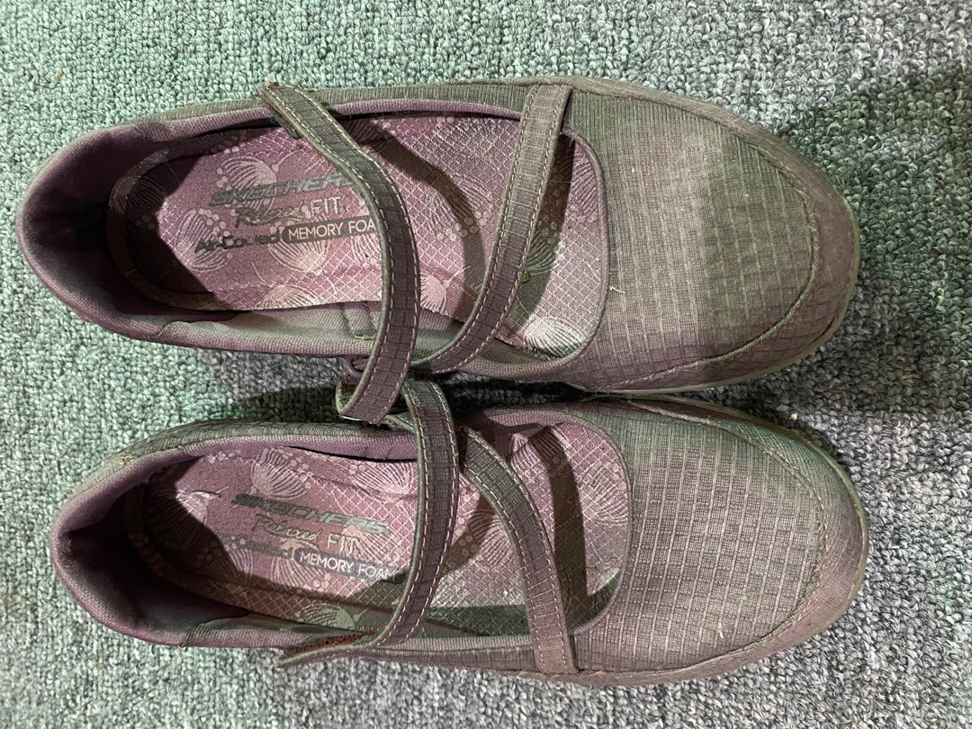 Skechers relaxed fit air cooled memory foam Women s Fashion