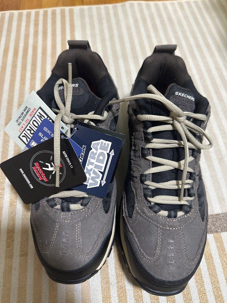 Steel toe hotsell skechers memory foam