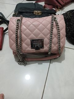 (Kategori: ) berada di . Dikirim oleh cakep.13 (ID iklan 1267032793, Gambar 1). Deskripsi: .