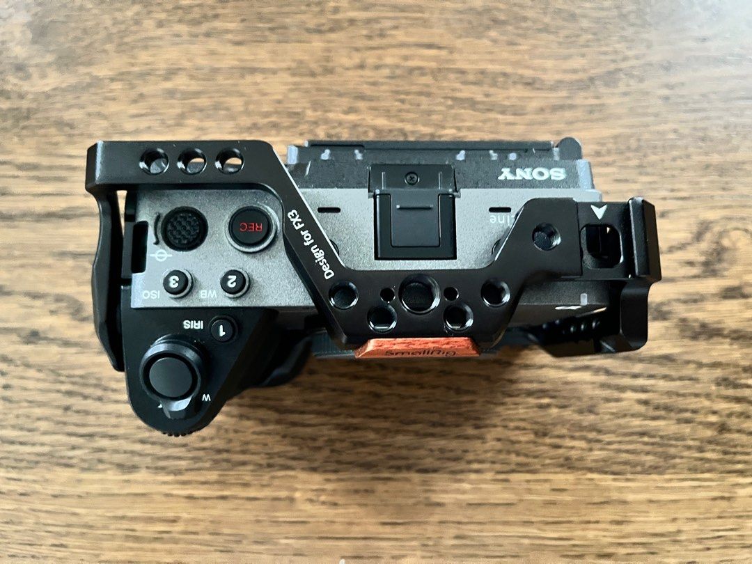 Sony FX30 with SmallRig Cage and 64GB Memory Card, Photography, Cameras