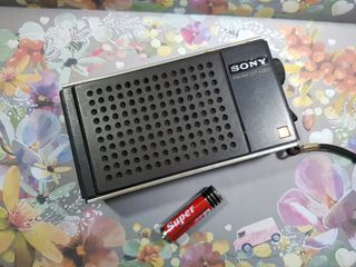 Sony Radio FM AM ICF-4250 Tested working