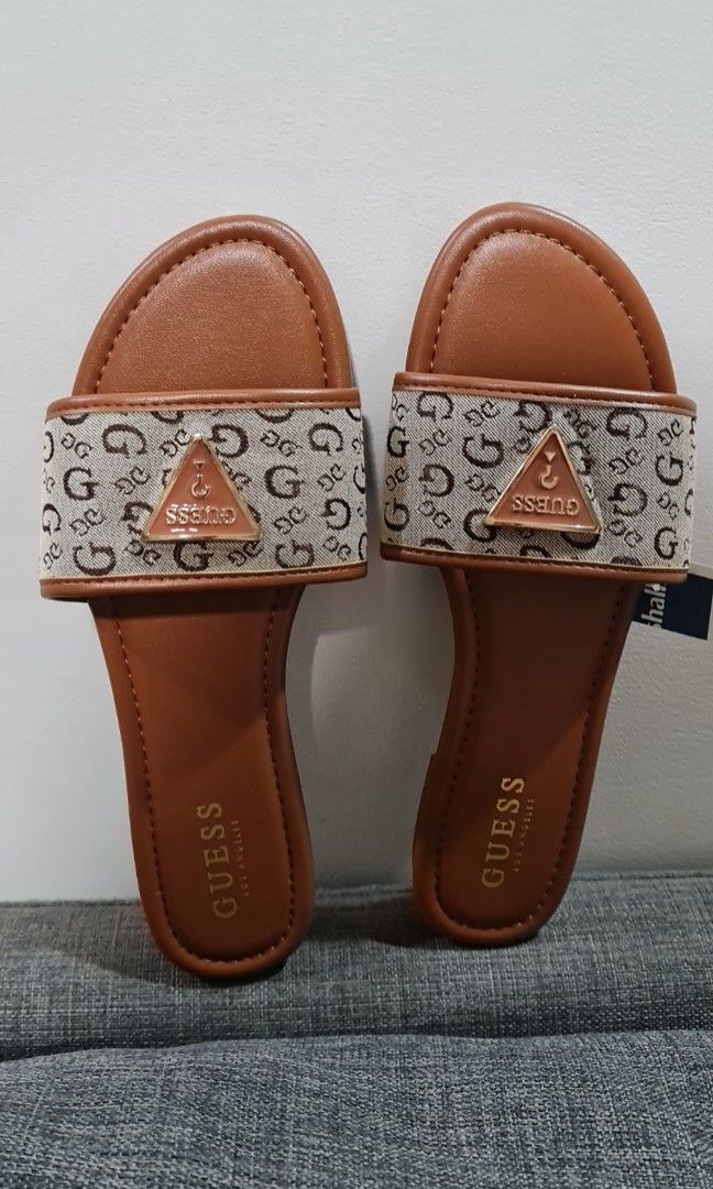 Guess tan sandals discount