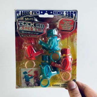 TARA TOY  Mini Rock’em Sock’em Robot Party Favor Rings 拳擊手 機器人 指上玩具  吊卡玩具 美國限定 TOY STORY 2 玩具總動員2