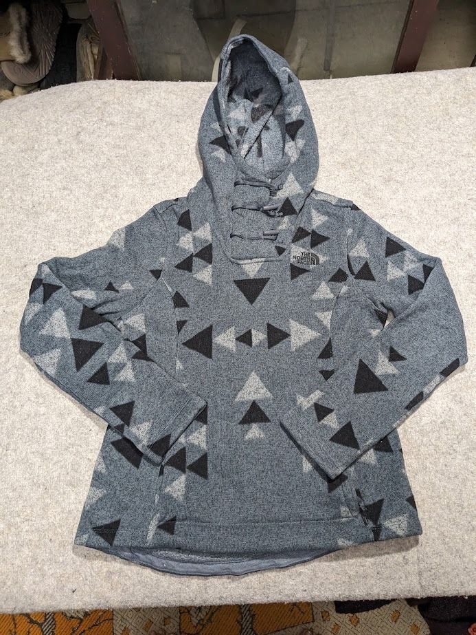 North face women's crescent wrap online