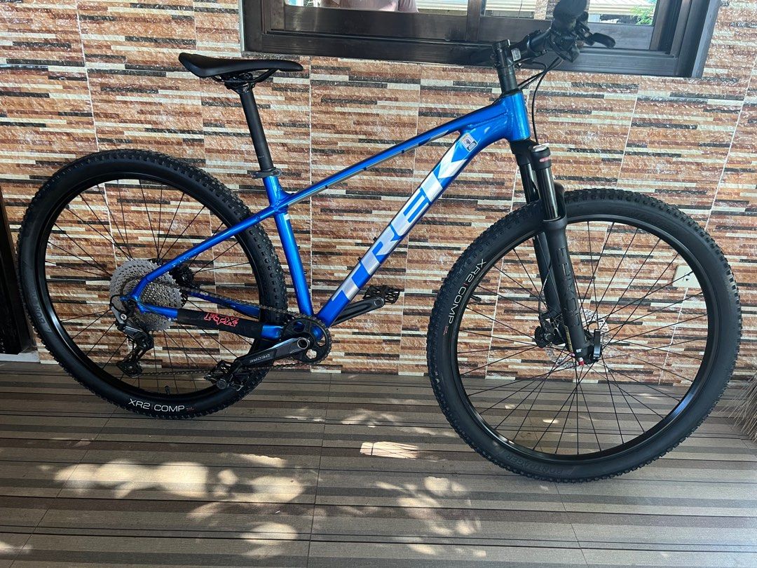 Trek Marlin 6 Alpine Blue 29er Sports Equipment Bicycles Parts