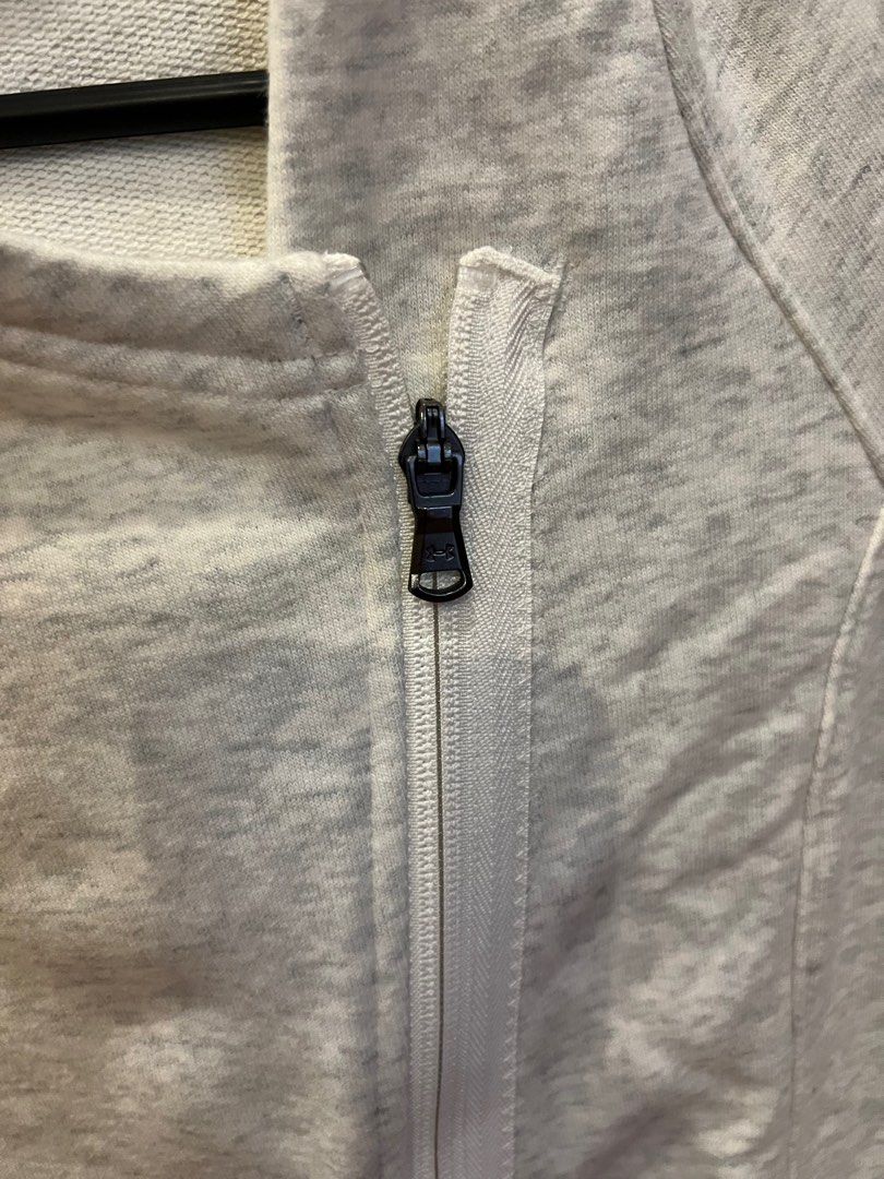 Under armour uptown hoodie store