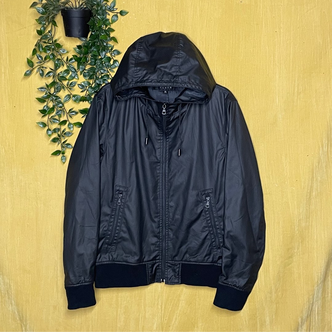 Uniqlo coated hot sale cloth jacket