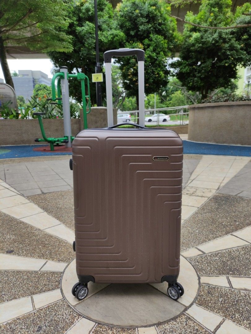 United polo club deals luggage price