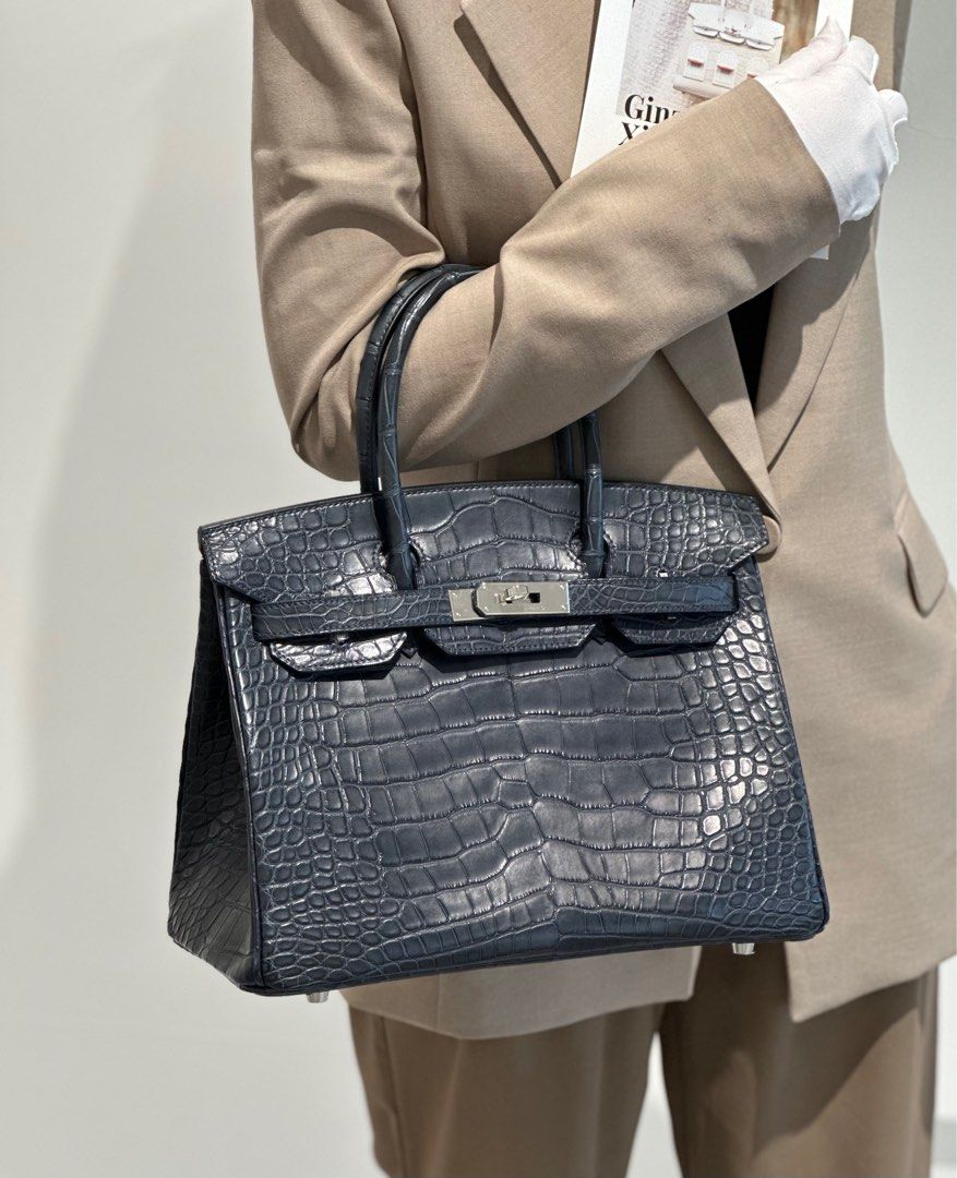 Hermes matte shop crocodile birkin bag