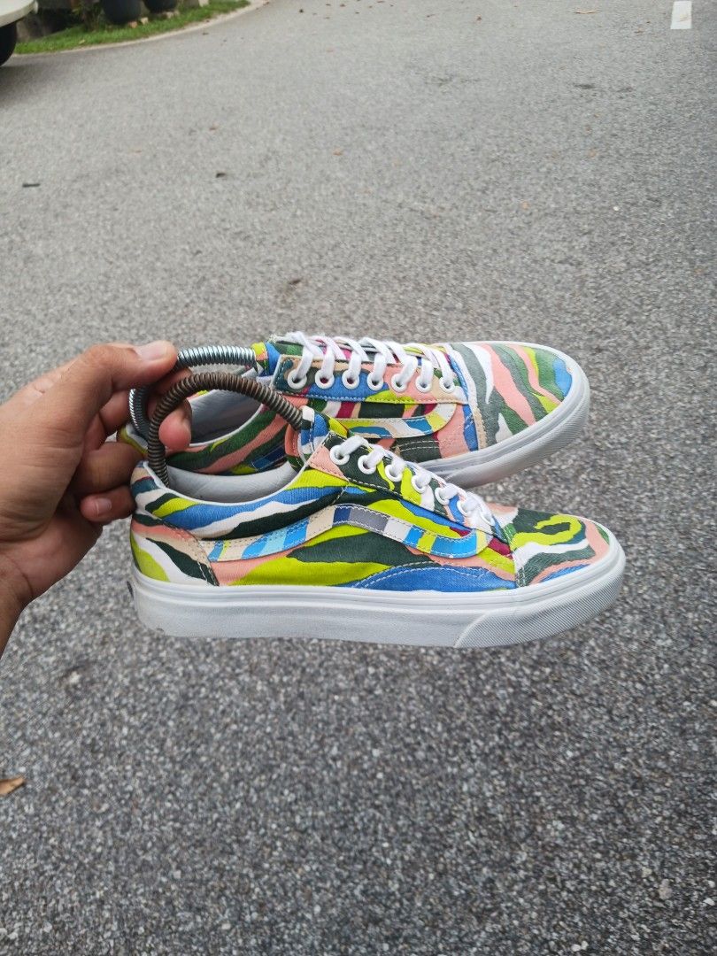 VANS OLD SKOOL SNEAKERS UK 6 B40 Men s Fashion Footwear