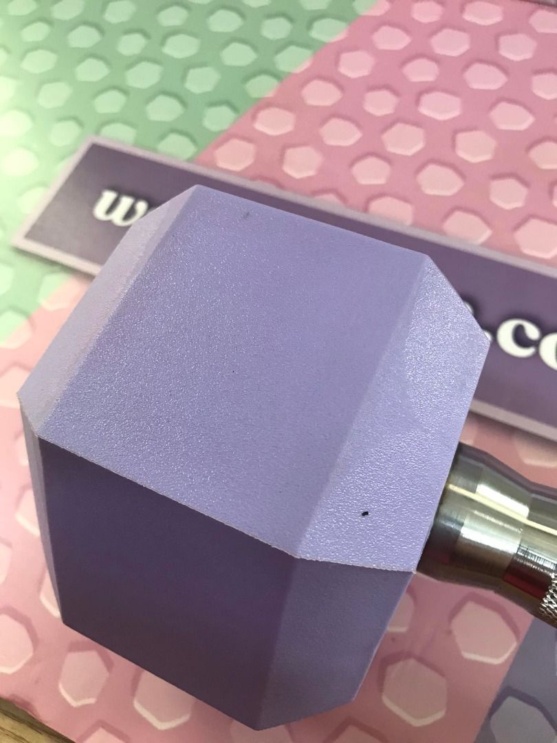 Wandergym 20Lbs Wanderbar Hex Dumbbells (Product Pull out) (Category: Weights & Dumbbells) located in Paranaque City. Submitted by accwander16596 (Listing ID 1267036665, Image 2). Description: We don’t want to put perfectly usable dumbbells to waste. These dumbbells are perfectly imperfect– they have a little bit of extra character ( just like a birthmark) which makes them even more unique. P.S. We’re giving them a chance to be with someone who w