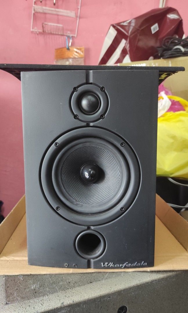 Wharfedale Diamond 8.1 Pro Active Speaker