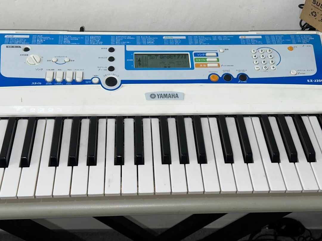 YAMAHA ヤマハ 電子キーボード 電子ピアノ EZ-J200 - 鍵盤楽器