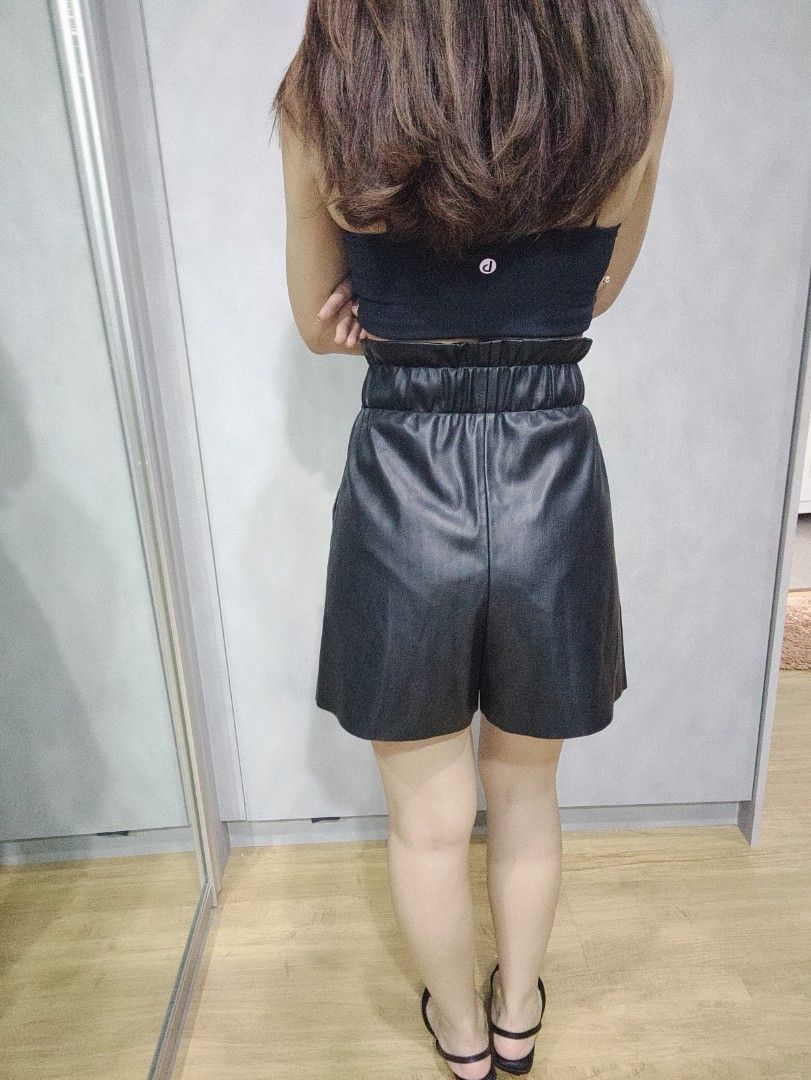 Faux leather shorts - Women's fashion