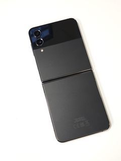 90%新 三星 Samsung Galaxy Z Flip4 5G 8+128GB 黑色水貨 SM-F721B (SIM+e-Sim) ZFlip 屏幕有光點