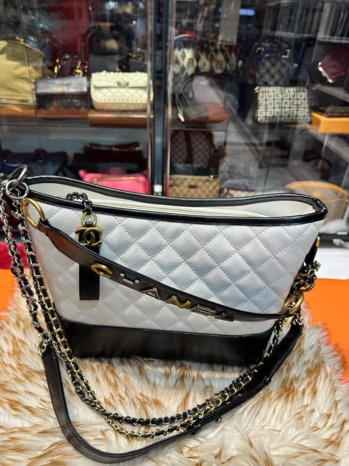 Chanel gabrielle top bag caviar