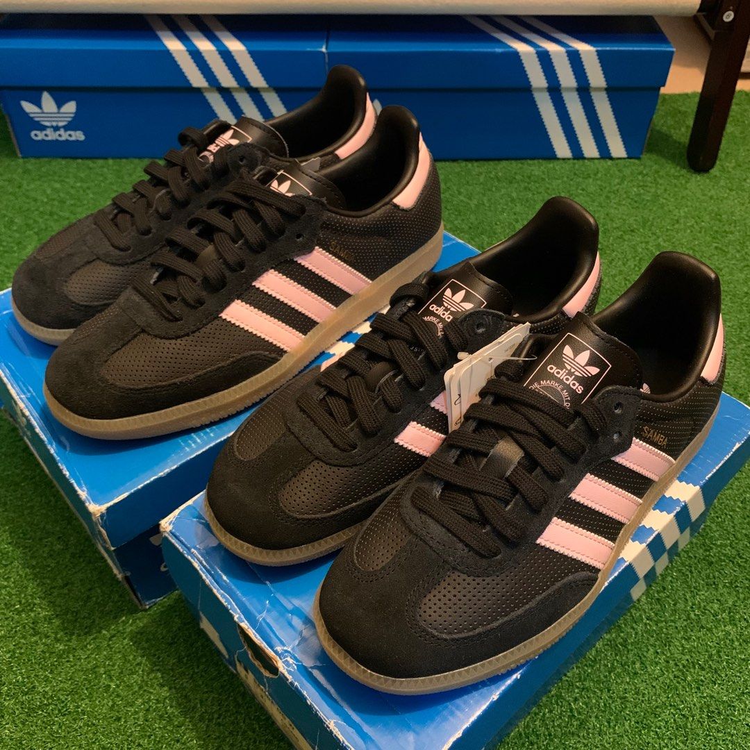 Adidas originals samba deals pink sole sneaker