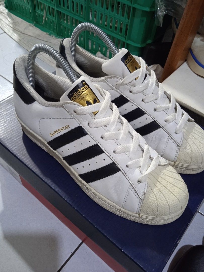 Adidas superstar size 38