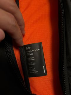 （分類：）位於 。 由 shoppepe 提交（商品編號 1267295556，圖片 1）。簡介： 。