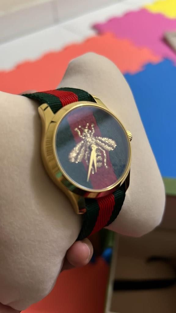 Authentic hotsell gucci watch