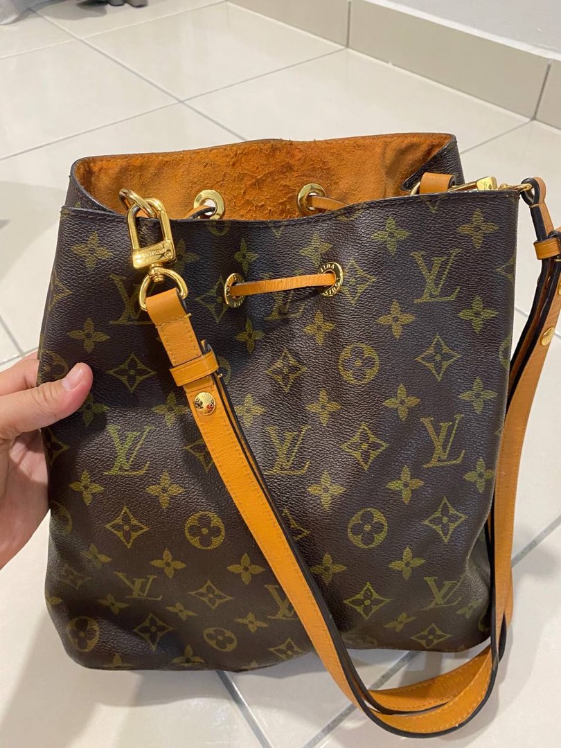 Authentic Louis Vuitton Bucket Bag, Luxury, Bags & Wallets on Carousell