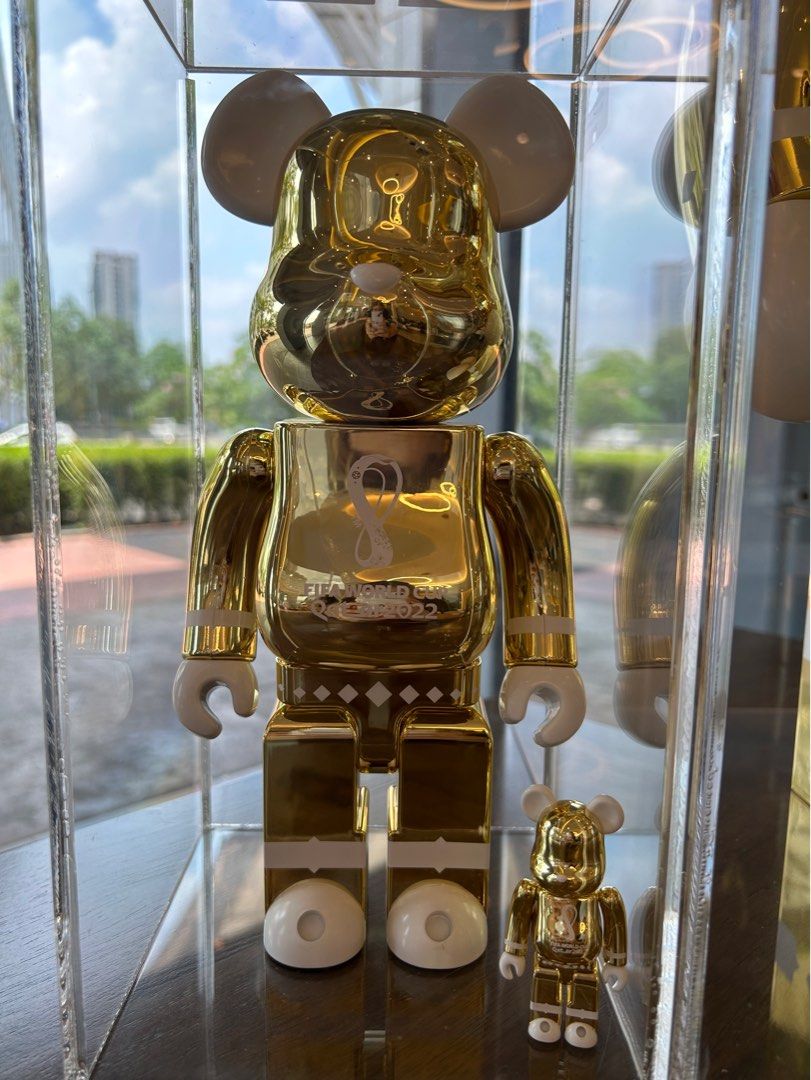 BE＠RBRICK WORLD CUP 2022 GOLD 100%&400%