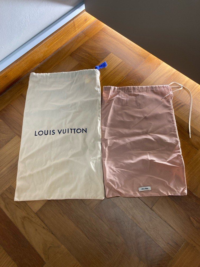 Branded discount dust bags
