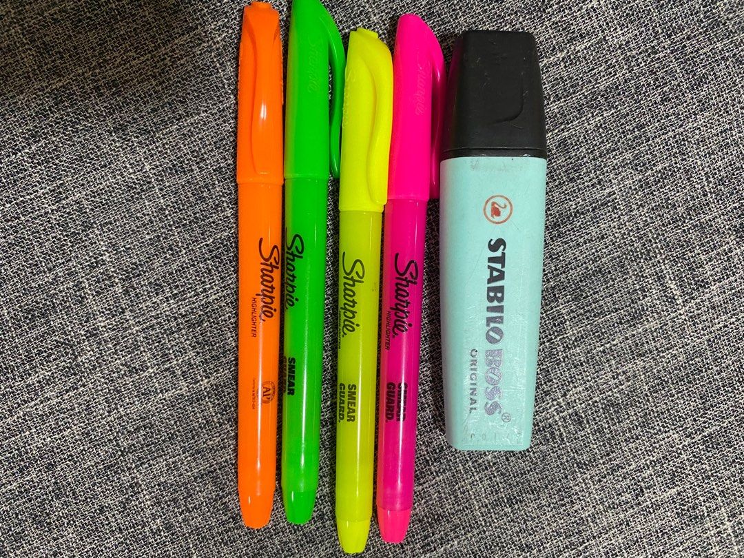 Bundle Sharpie Highlighter + Stabilo Boss Original Highlighter (Category: Makeup) located in Manila. Submitted by handpicked_tin (Listing ID 1267265013, Image 1). Description: dont know how much ink they have left but I swatched em all (2nd pic) & it still works fine! only used for a few weeks :) strictly sold as a bundle for 80 pesos.